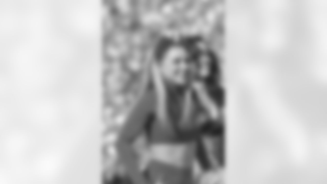 cb101616_kn1957-watermarked.jpg
