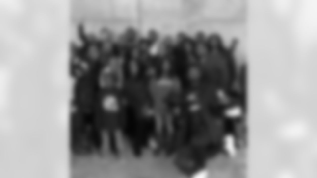2011228-cameronfleminf-cammyjfresh.jpg