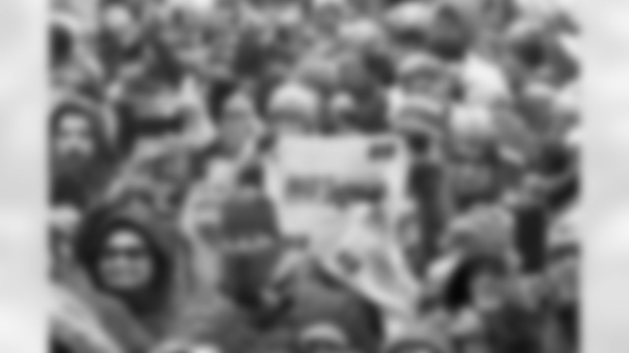 20180203_rally_mn_nordstrom57.jpg