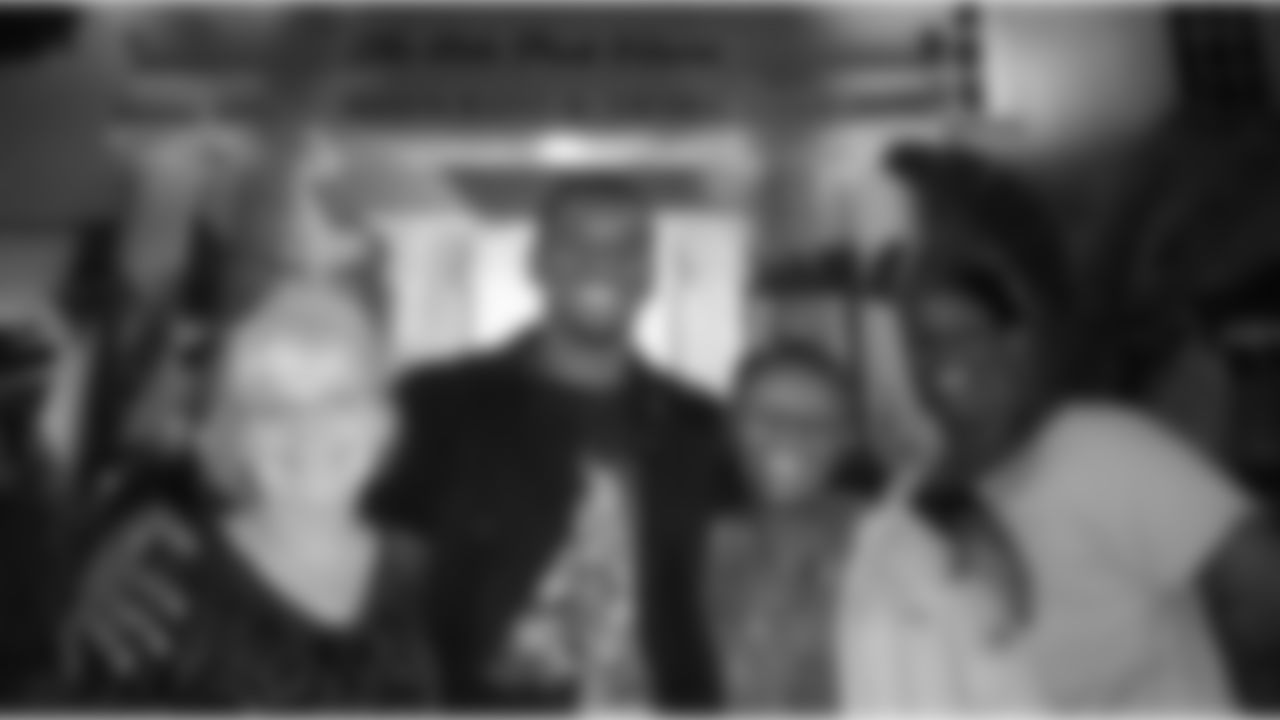 20161115-malcolm-mitchell-social-scene.jpg