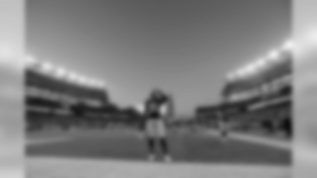 New England Patriots defensive end Chandler Jones gestures before an NFL football game against the Philadelphia Eagles, Sunday, Dec. 6, 2015, in Foxborough, Mass. (AP Photo/Charles Krupa)