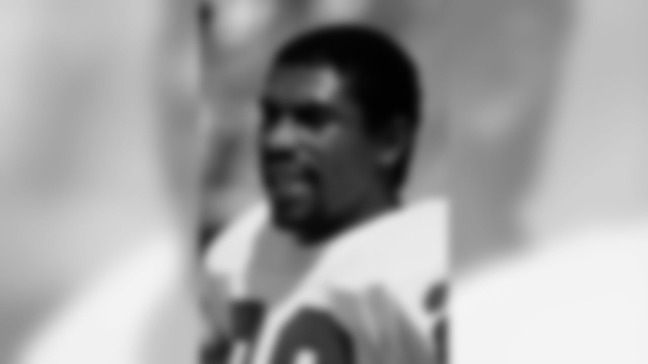 clayborn_raymond12.jpg
