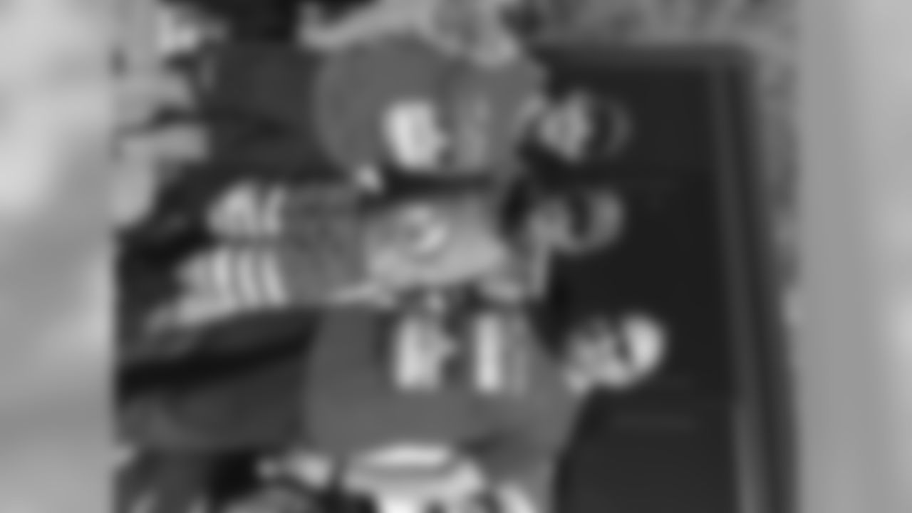001.jpg