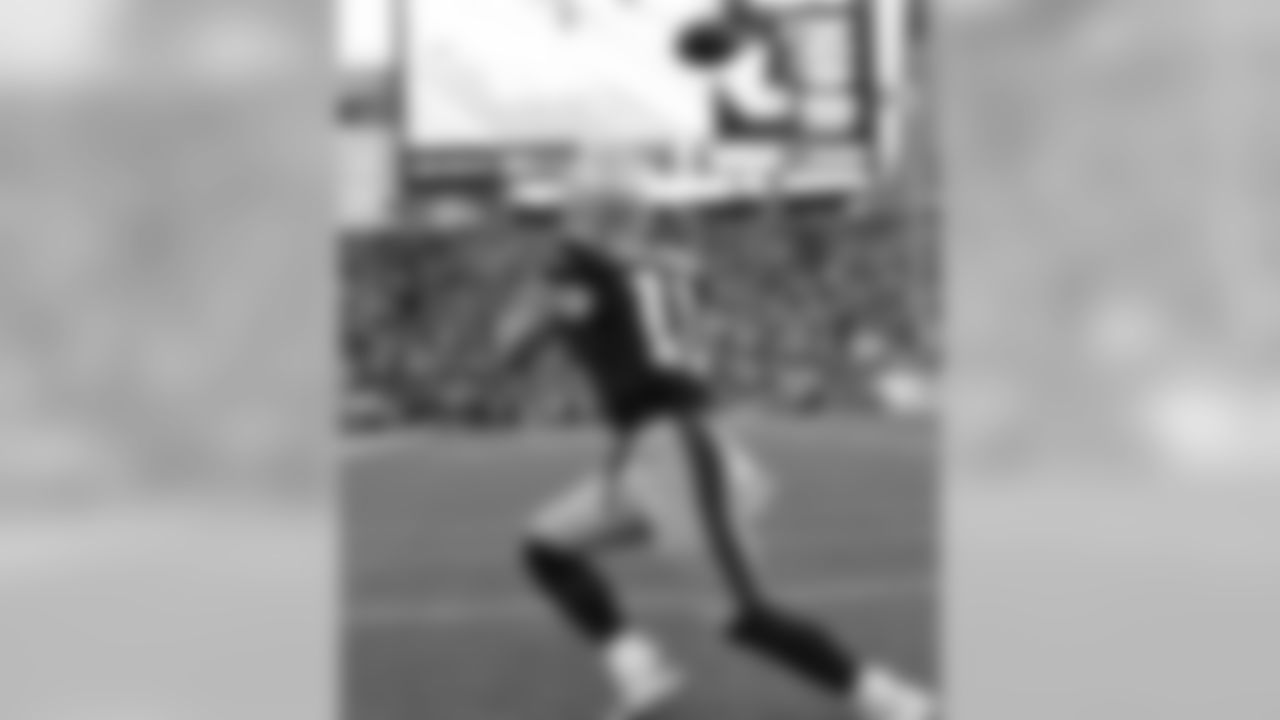 New England Patriots vs Miami Dolphins at Gillette Stadium, December 14, 2014