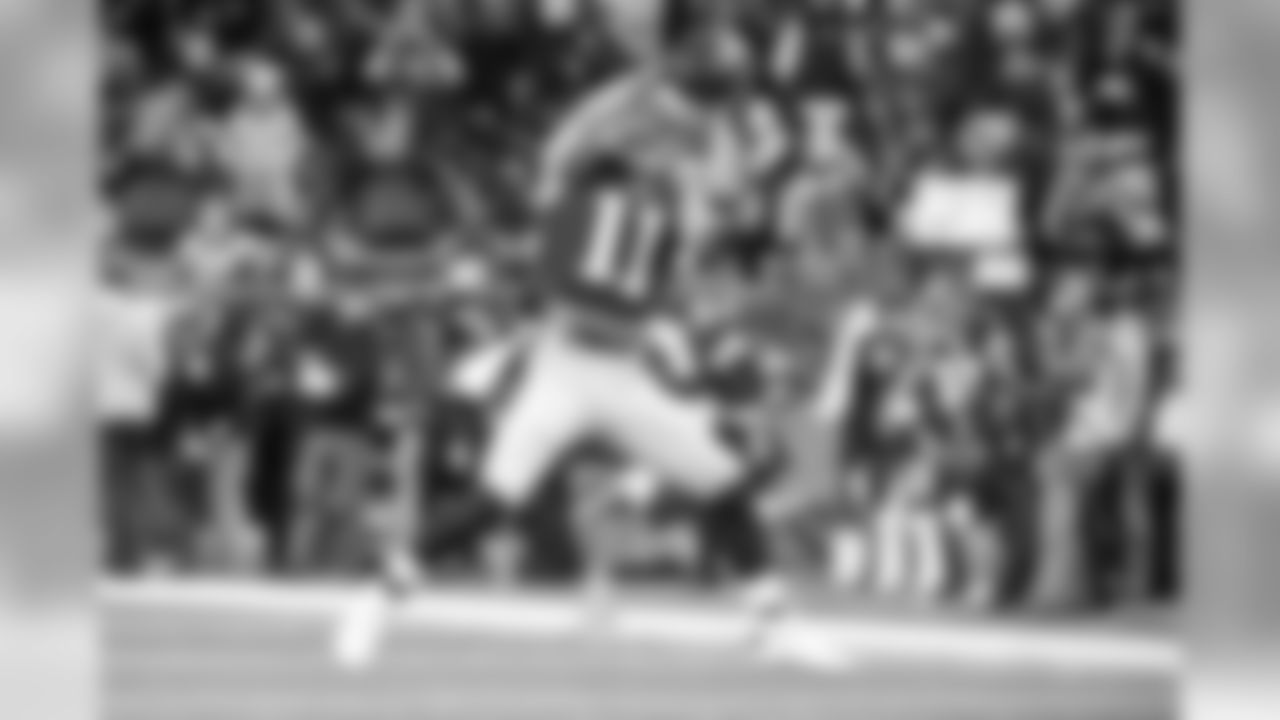 New England Patriots wide receiver Julian Edelman (11) warms up prior to the NFL AFC Divisional football game against the Houston Texans on Saturday, Jan. 14, 2017 in Foxboro, Mass. The Patriots defeated the Texans 34-16. (Jim Mahoney via AP)