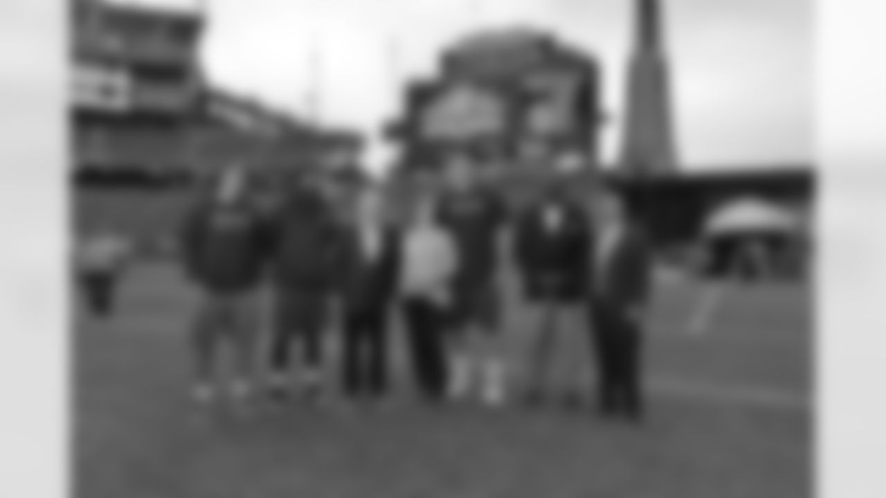 realtorfoundationri_rebeccamoniz_field2_small.jpg