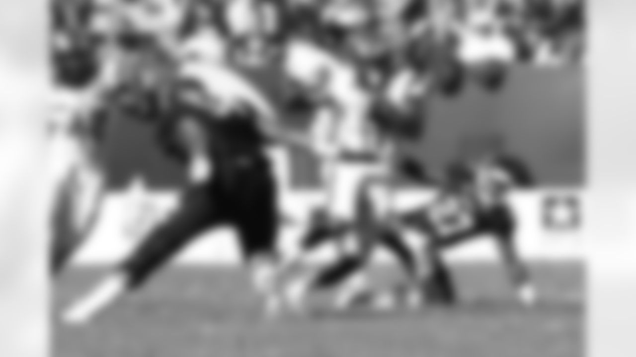 Matt Ryan, QB - The man expected to beat out Tom Brady for the NFL MVP Award enters the Super Bowl on quite a roll. Ryan has notched a passer rating of 120 or better in each of his last six games, including two dominant playoff wins. If Ryan keeps it going the football world could be in for a Super shootout.