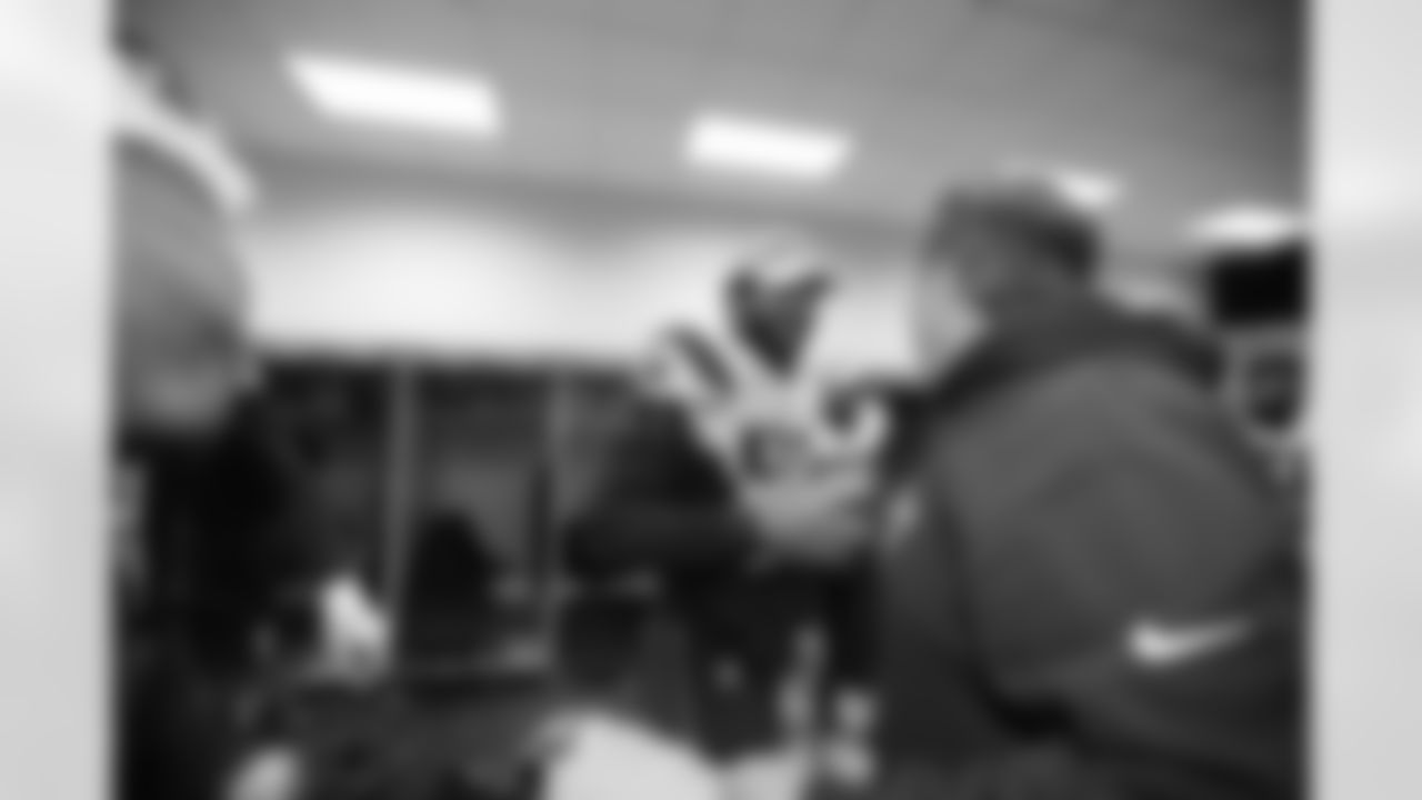 20161218_silverman_divchamps-celebration_watermarked0094.jpg