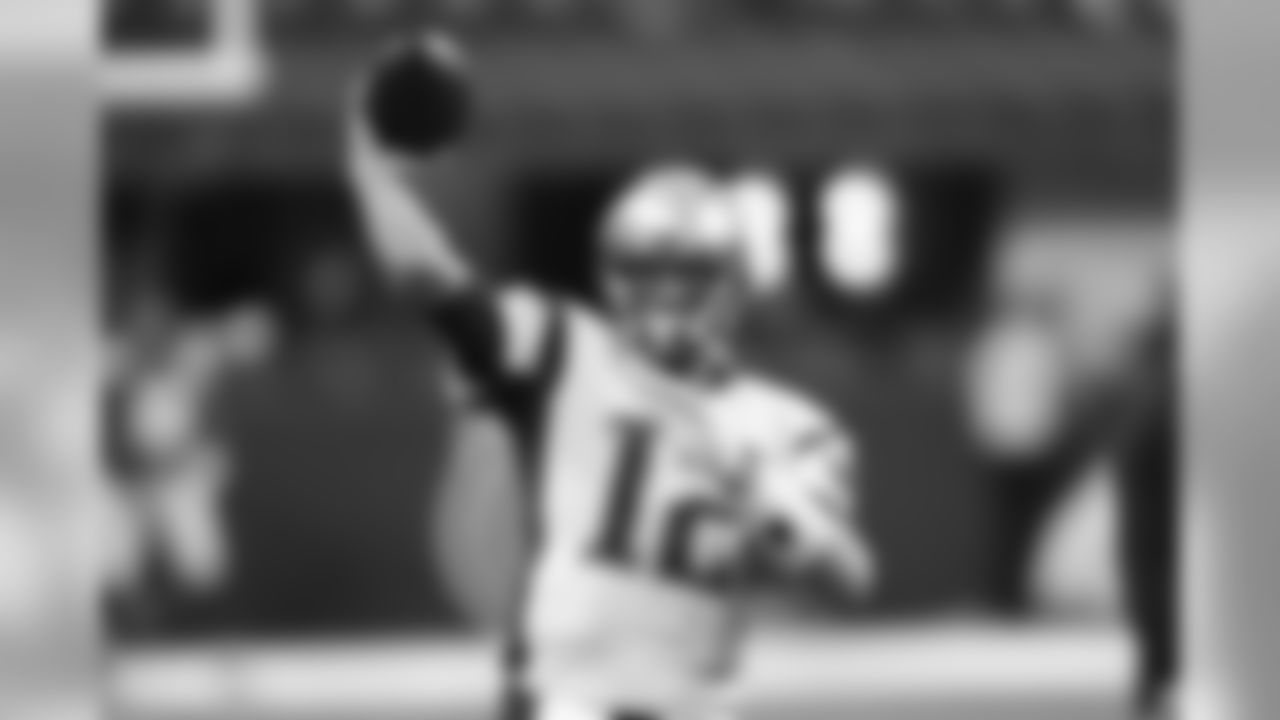 New England Patriots quarterback Tom Brady (12) throws before an NFL football game against the Indianapolis Colts in Indianapolis, Sunday, Oct. 18, 2015. (AP Photo/AJ Mast)