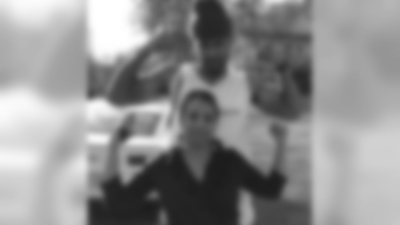20150508-aaron-dobson.jpg