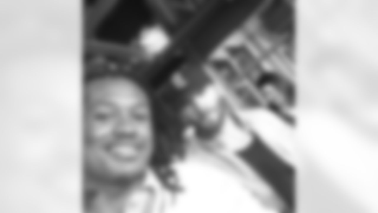 20170501-donta-hightower-instagram.jpg