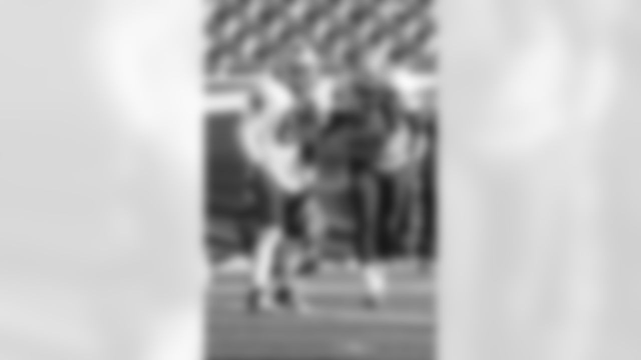 011017practice_eja115-edel-amend-watermarked.jpg