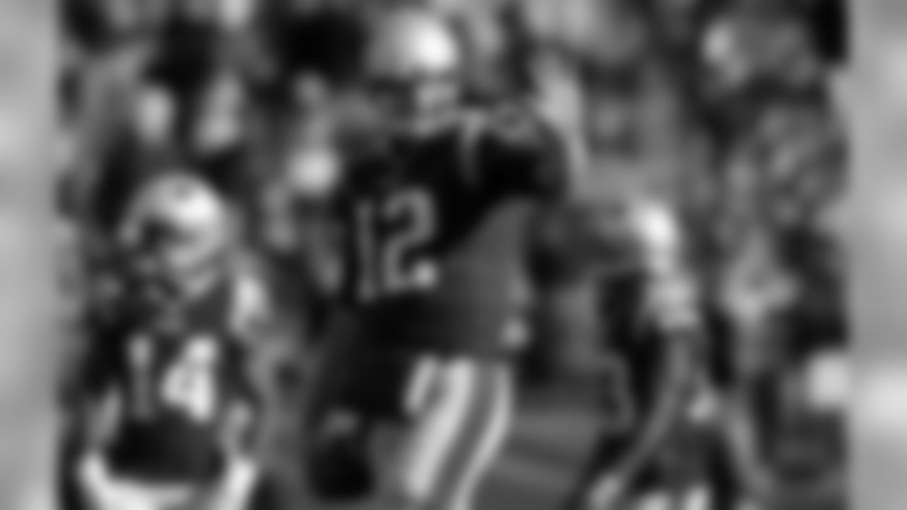New England Patriots quarterback Tom Brady warms up before an NFL football game against the Miami Dolphins, Sunday, Nov. 26, 2017, in Foxborough, Mass. (AP Photo/Michael Dwyer)
