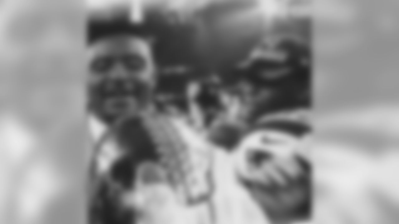 20170301-vincent-valentine-instagram.jpg