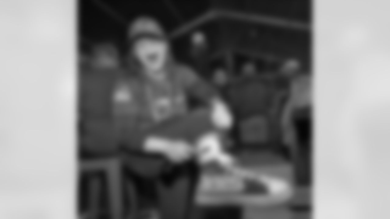 denver-fan-party_018-watermarked.jpg