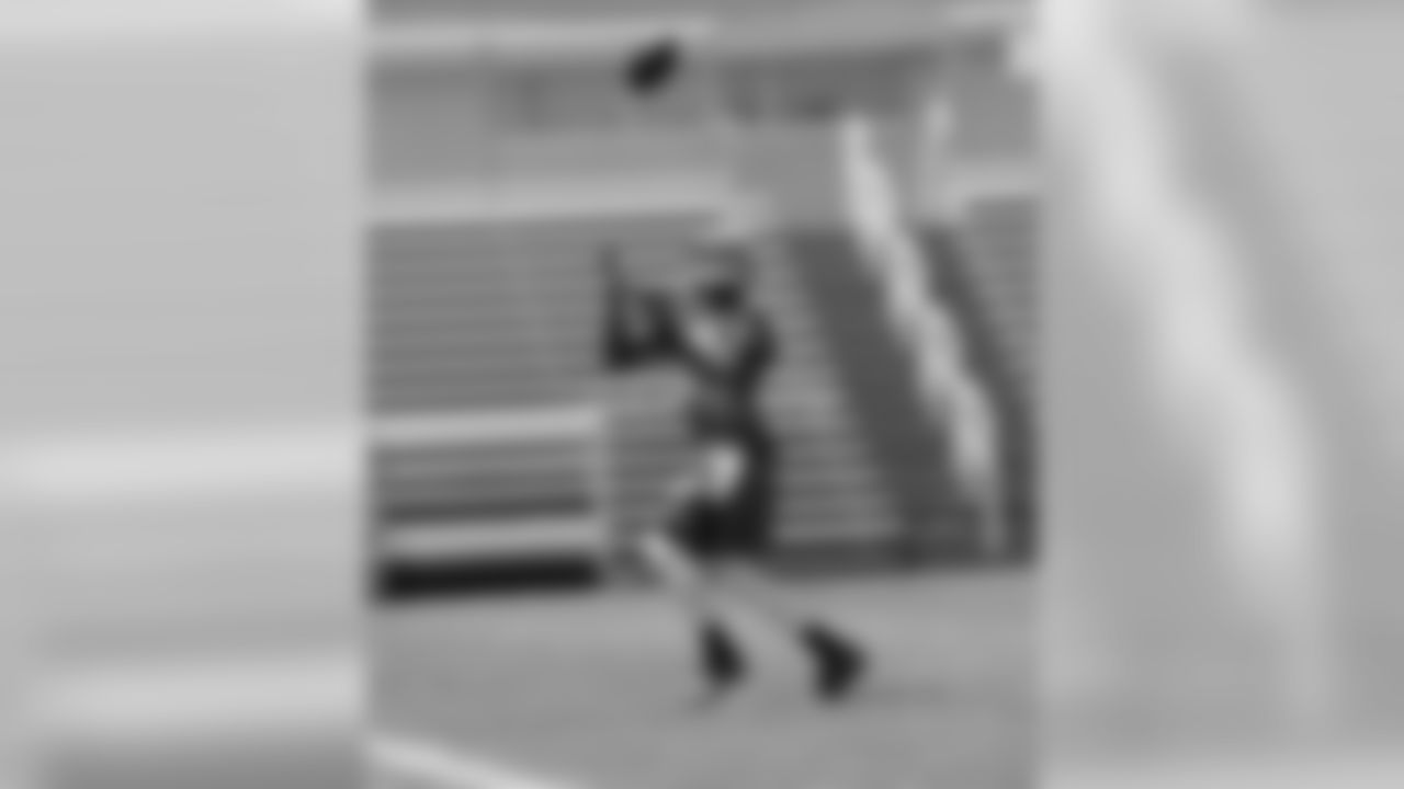 060117ota_eja0821-watermarked.jpg