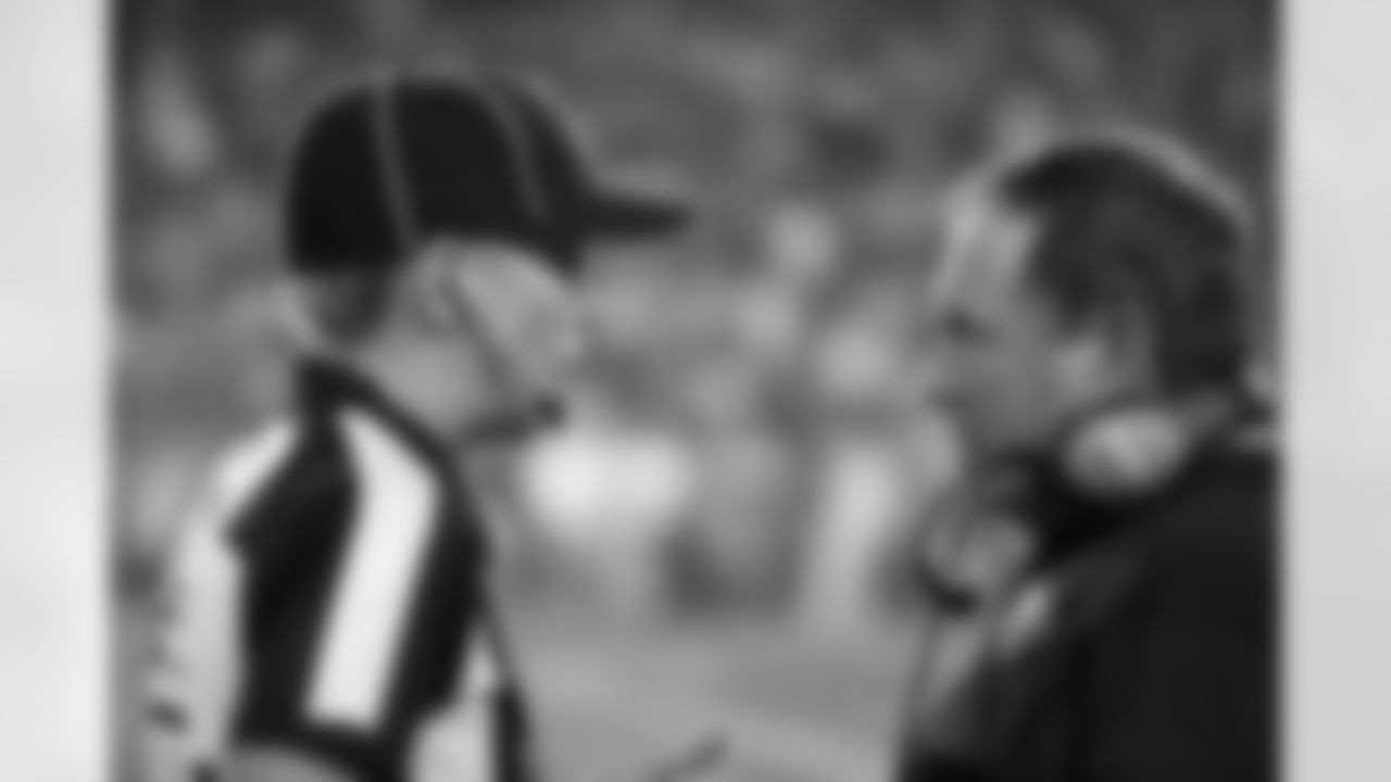 Line Judge Sarah Thomas talks with New England Patriots head coach Bill Belichick in the first half of an NFL football game against the New York Giants Thursday, Sept. 3, 2015, in Foxborough, Mass. (AP Photo/Winslow Townson)