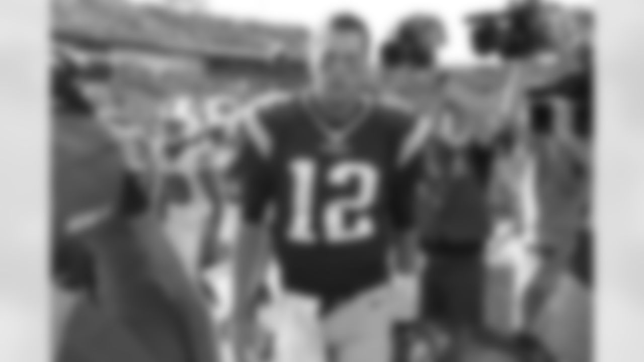 New England Patriots quarterback Tom Brady (12) leaves the field after an NFL football game Sunday, Sept. 20, 2015, in Orchard Park, N.Y. The Patriots won the game 40-32. (AP Photo/Bill Wippert)