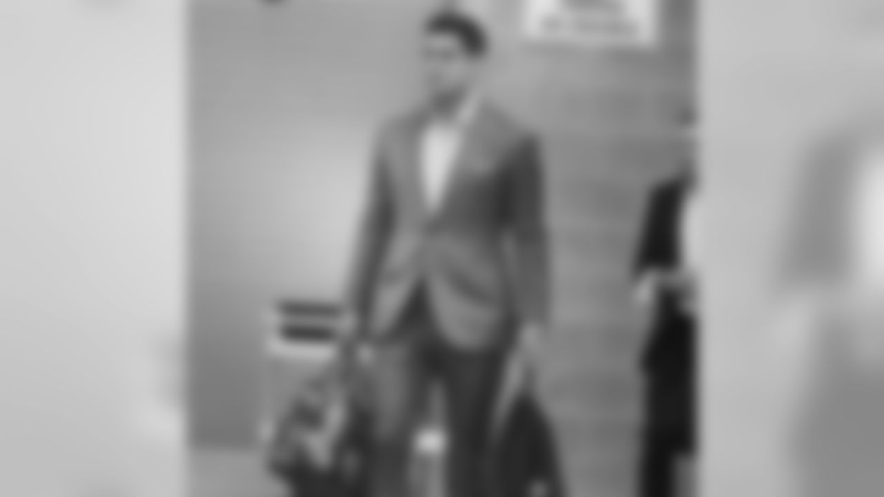20170927-jimmy-garoppolo.jpg