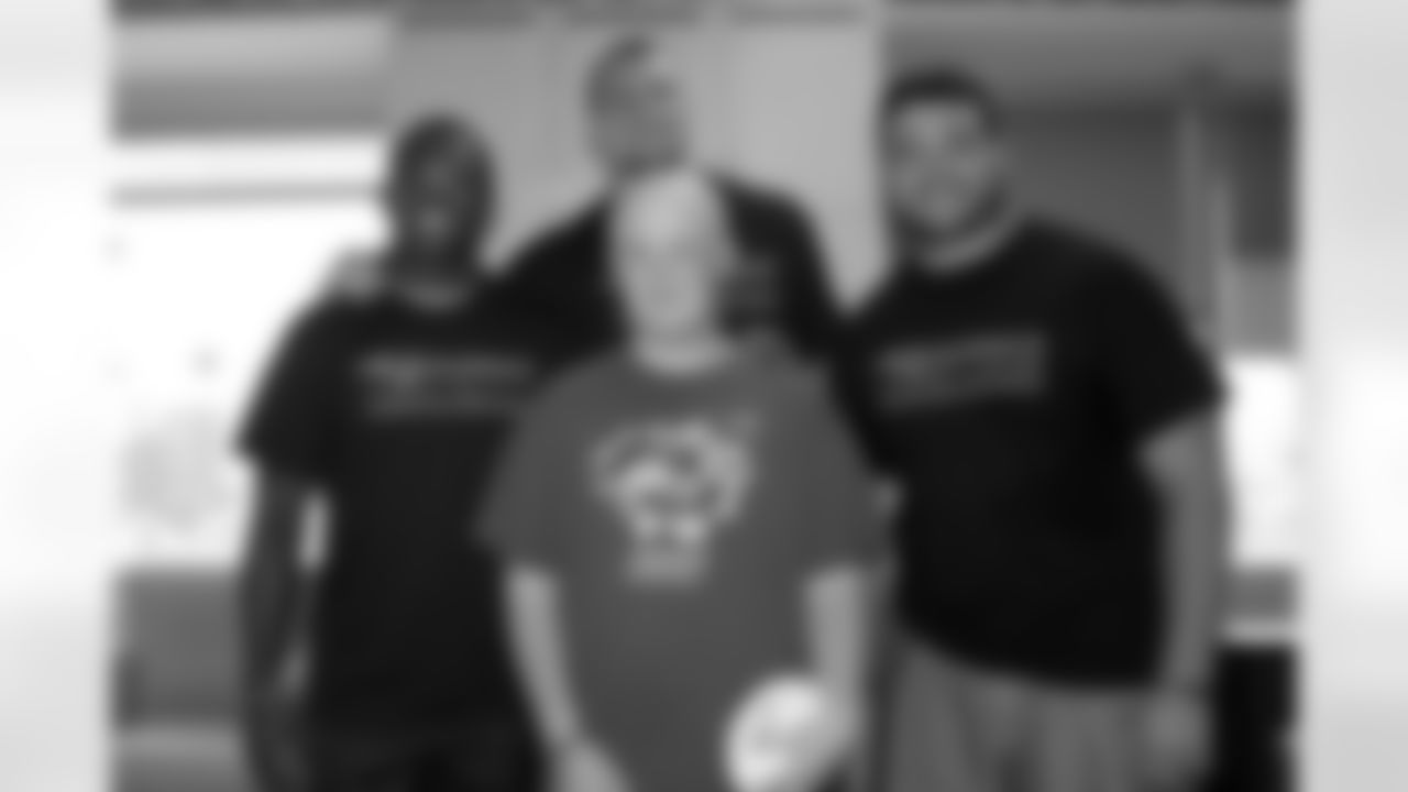 Malcolm Mitchell, WR - The rookie receiver was on the receiving end of maybe Tom Brady's prettiest touchdown pass last week in San Francisco. Mitchell is building a growing rapport with his veteran quarterback and could be leaned on again with ongoing injury concerns for Rob Gronkowski, Martellus Bennett and Chris Hogan.