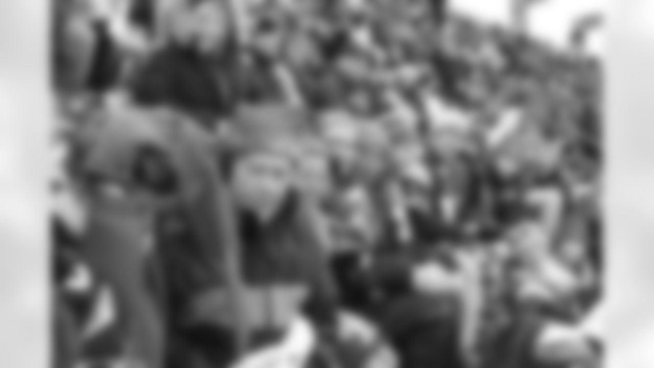 thankyoufans_516.jpg