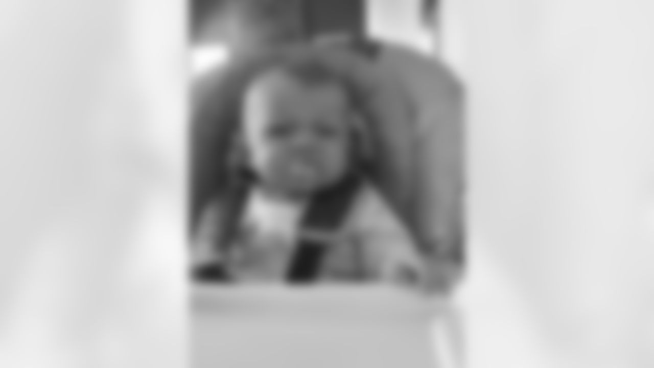 20151201-socialscene-solder.jpg