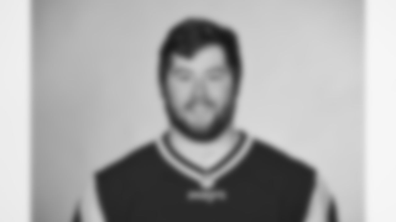 This is a 2016 photo of Joe Thuney of the New England Patriots NFL football team. This image reflects the New England Patriots active roster as of May 25, 2016 when this image was taken. (AP Photo)
