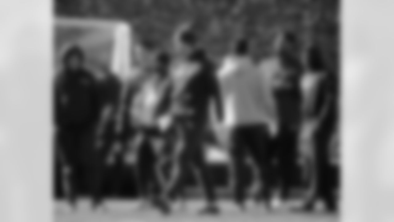 8ce803e37ded4efc9115b76b8fad1caf.jpg