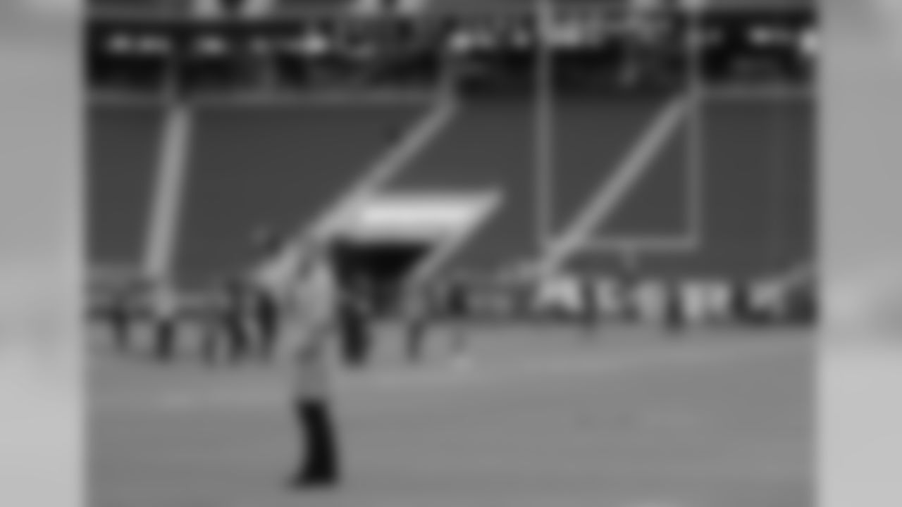 New England Patriots quarterback Tom Brady walks on the field before an NFL football game against the San Francisco 49ers in Santa Clara, Calif., Sunday, Nov. 20, 2016. (AP Photo/Marcio Jose Sanchez)