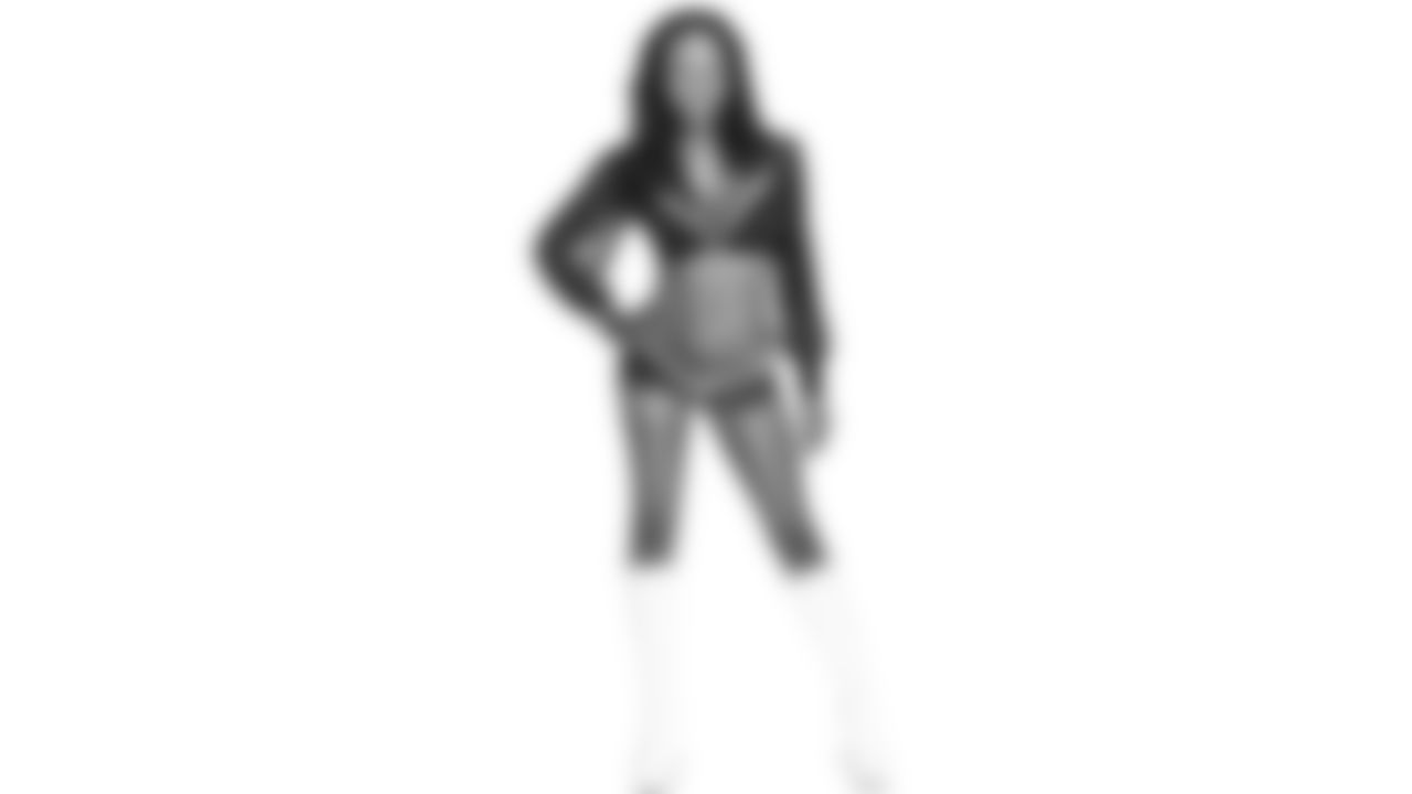 cheer-full_0010_kimberly-watermarked.jpg