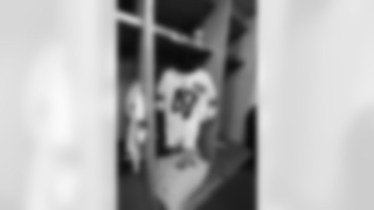111717afa-lockeroom_ds077-watermarked.jpg