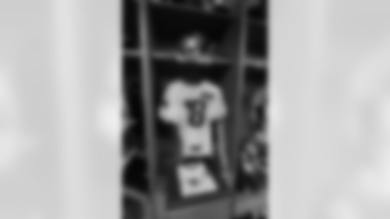 111717afa-lockeroom_ds007-watermarked.jpg