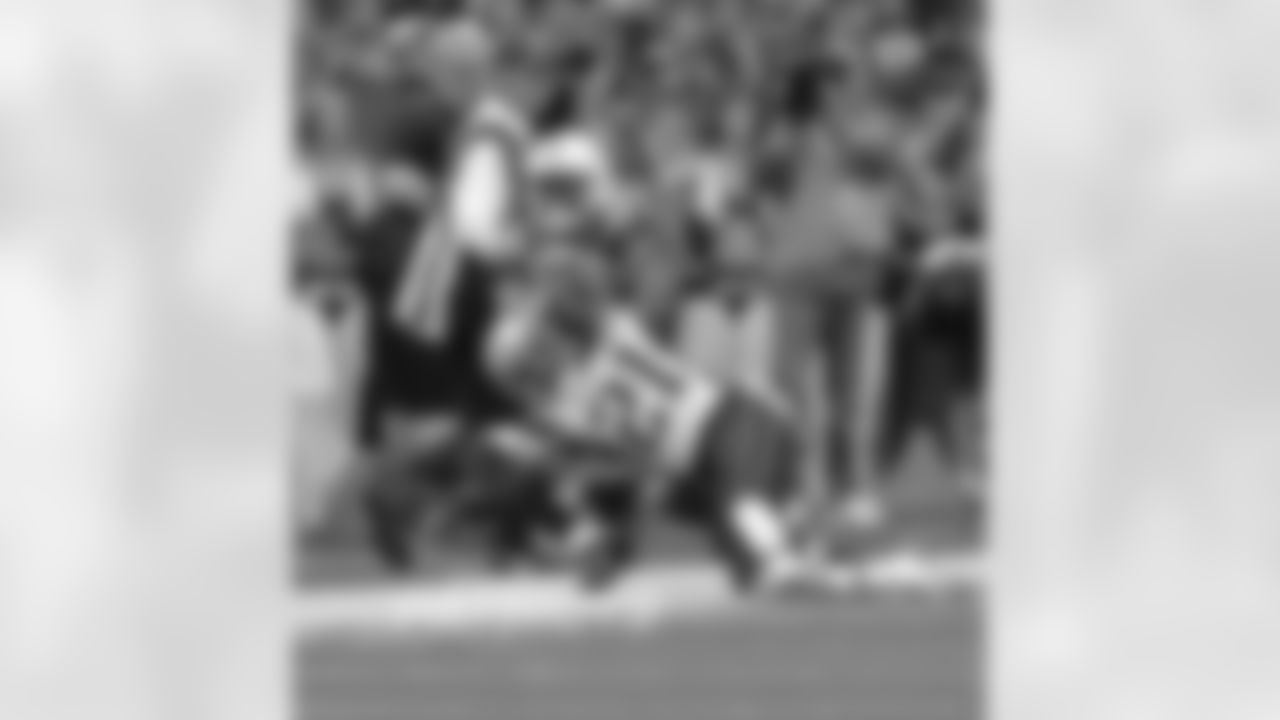 ic101815_kn1679-watermarked.jpg