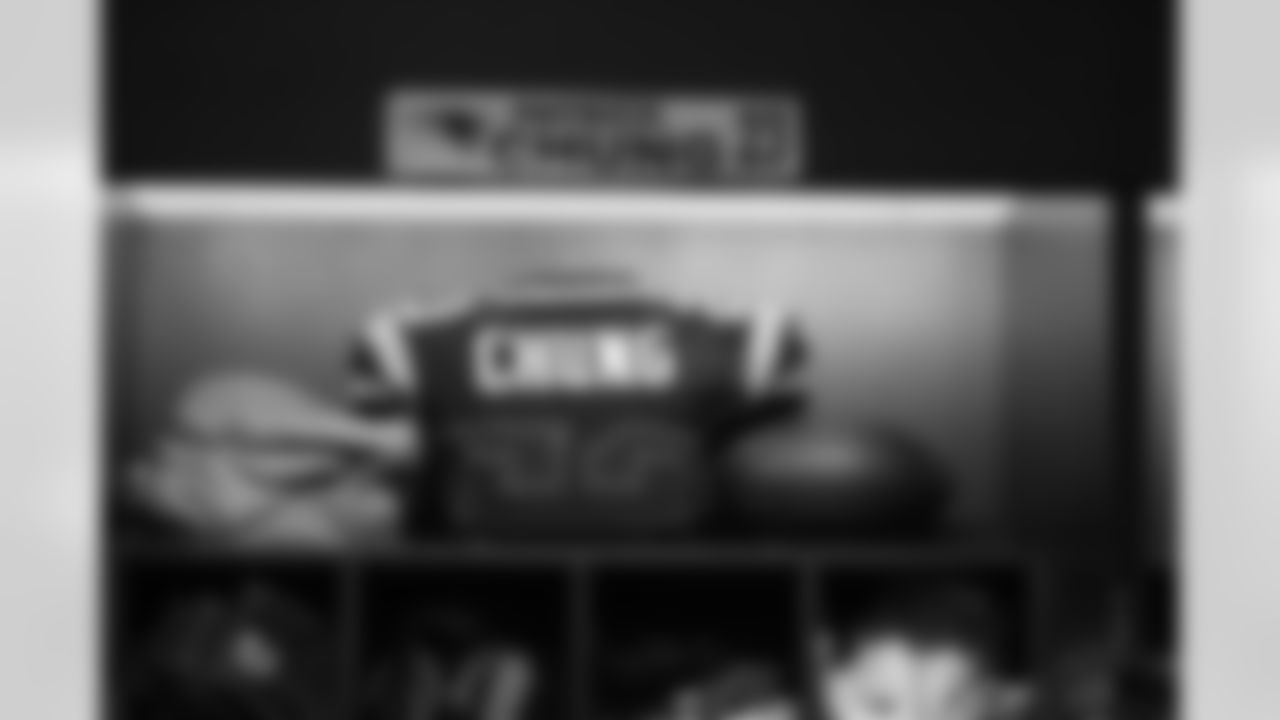 md112617lockerroom-approved_ds08-watermarked.jpg