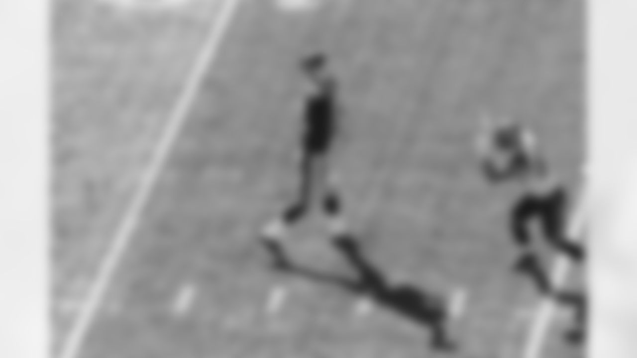 jj092715_ea10.jpg