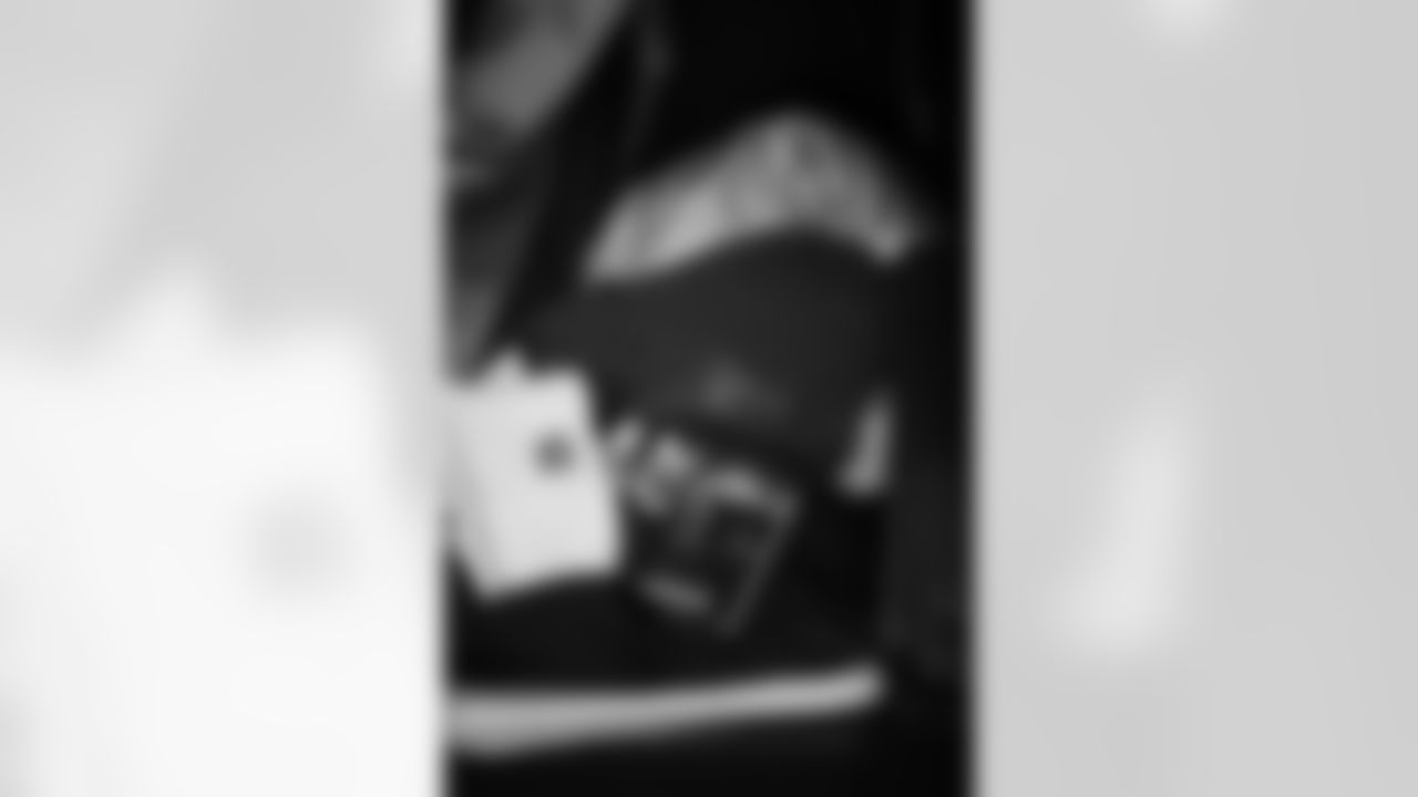 md112617lockerroom-approved_ds14-watermarked.jpg