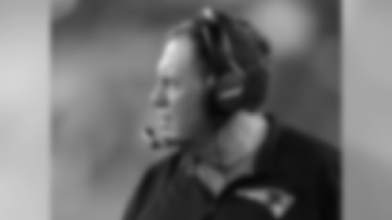 New England Patriots head coach Bill Belichick watches action from the sideline in the first half of an NFL preseason football game against the Green Bay Packers Thursday, Aug. 13, 2015, in Foxborough, Mass. (AP Photo/Charles Krupa)