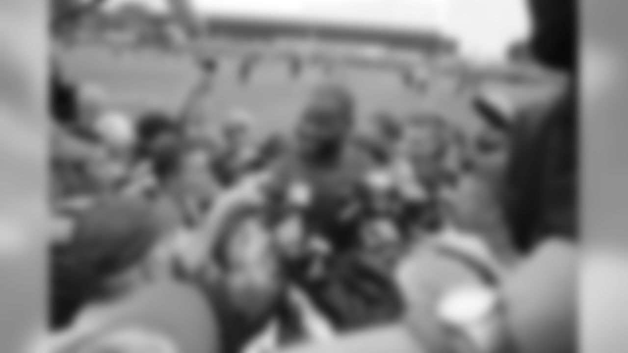 20160729_martellus_bennett_media_cf4-watermarked.jpg