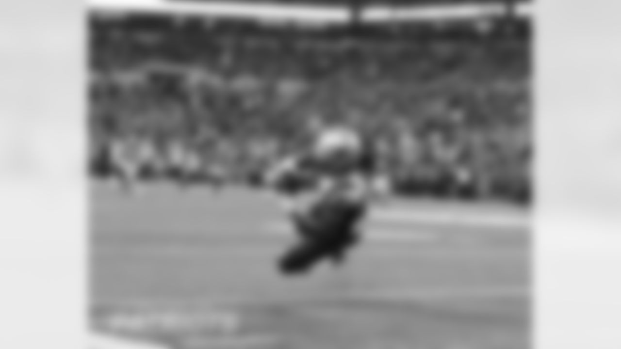 ic101815_ds1943-watermarked.jpg