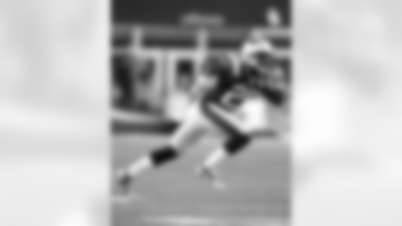 Tarell Brown
