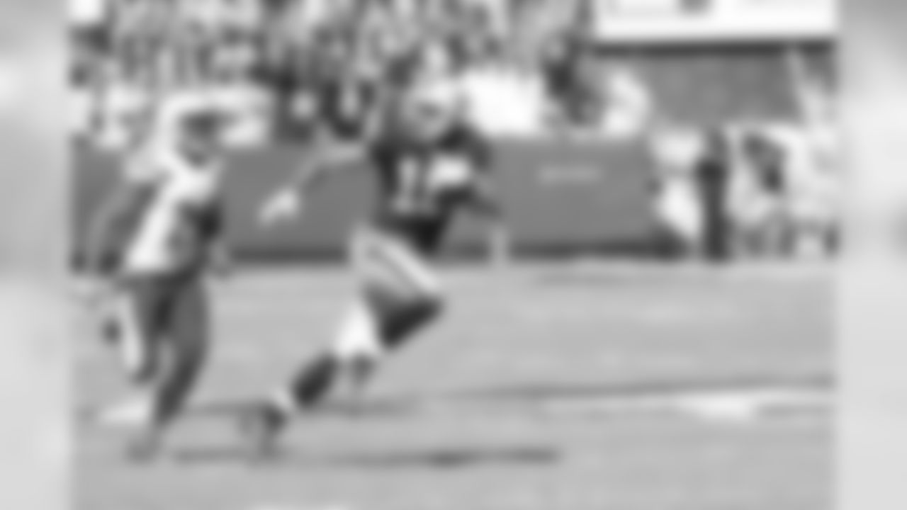Andre Holmes sprints towards the end zone against in the Raiders game against the Chargers earlier this season.