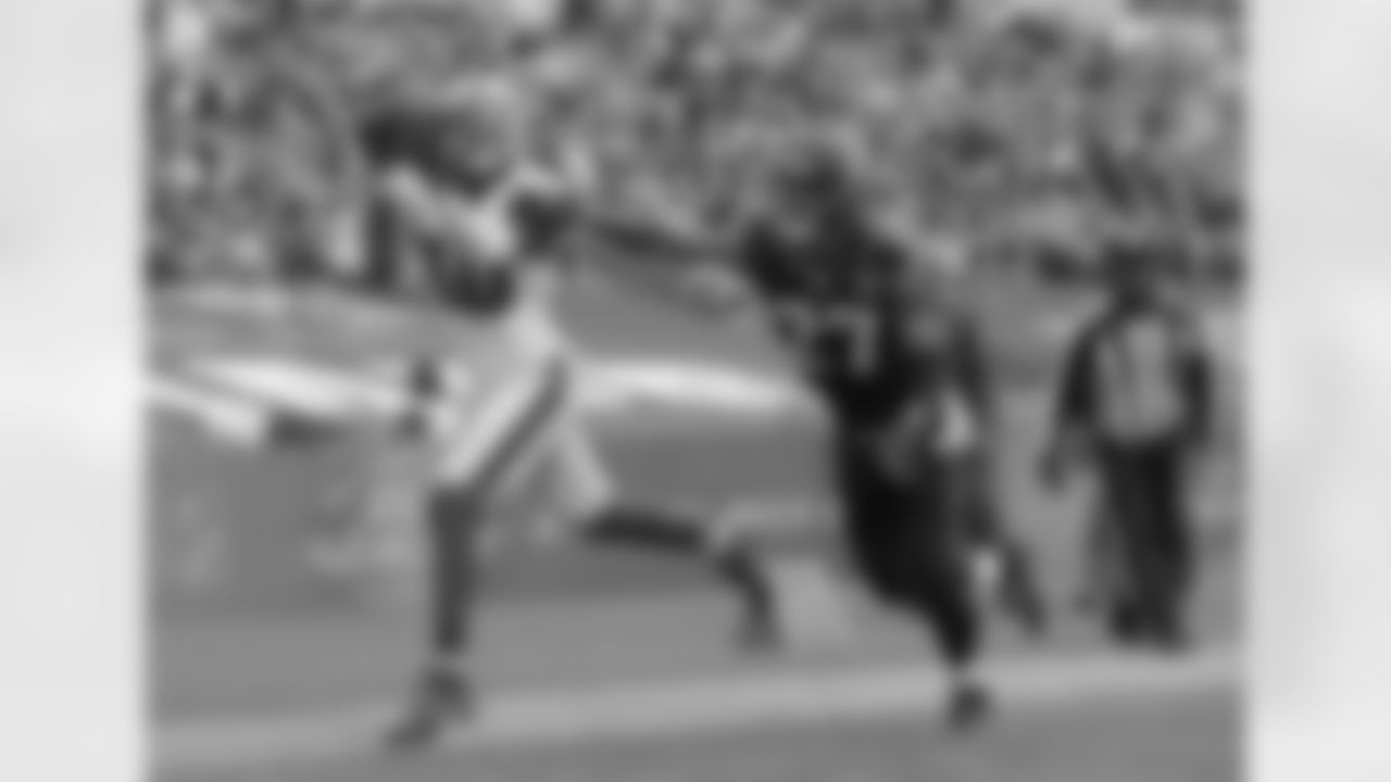 Robert Woods