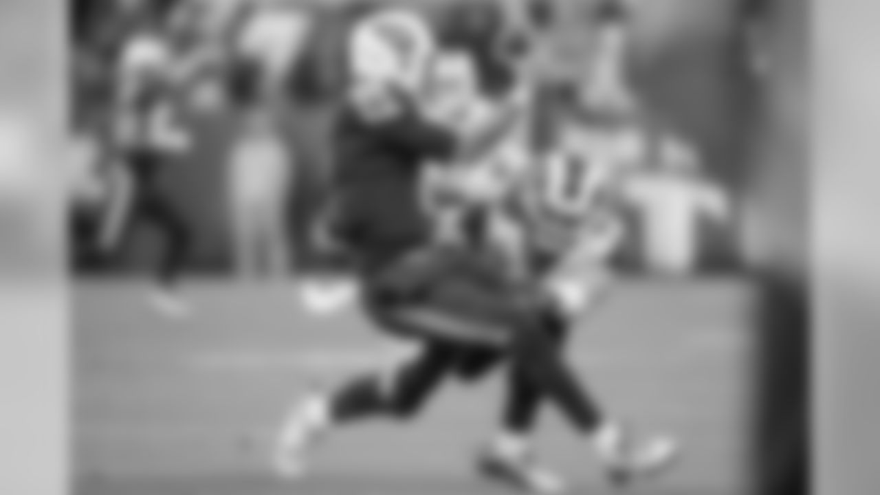 Connor Barwin, Unrestricted Free Agent
