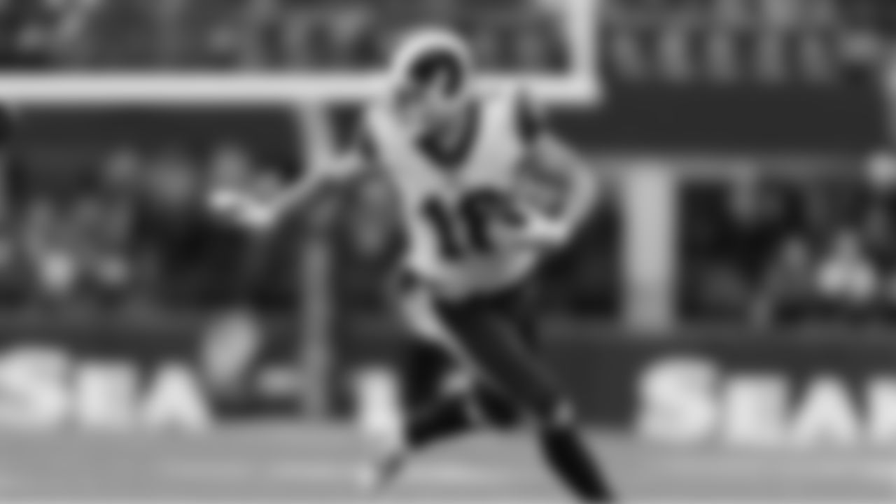 0ap3000000916555_video_player_cp--nfl_large_580_1000.jpg