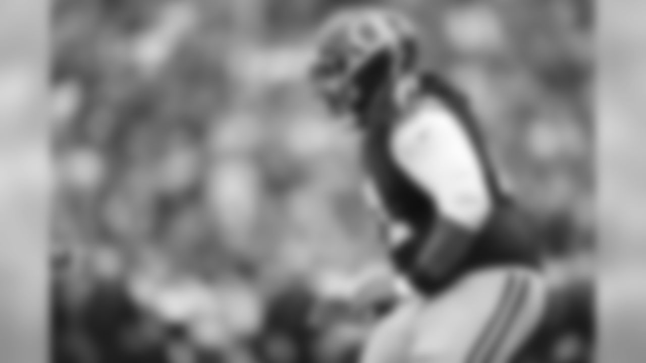 OT Trent Williams