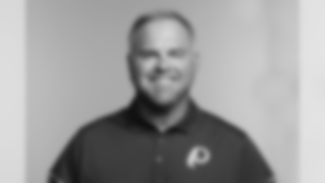 Outside Linebackers Greg Manusky