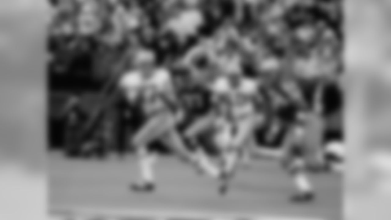 Jerry Smith (1965-1977) -- 421 Receptions