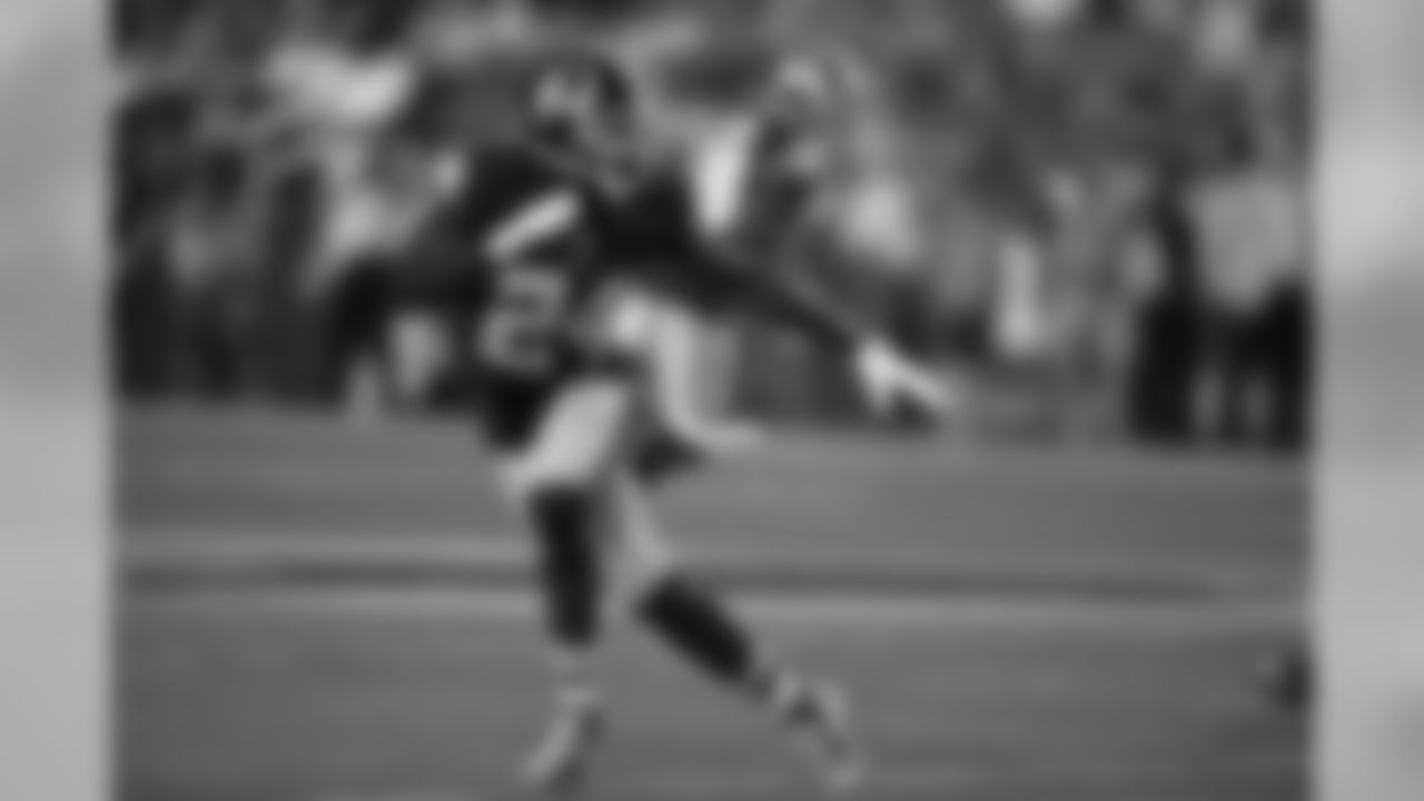 S Duke Ihenacho