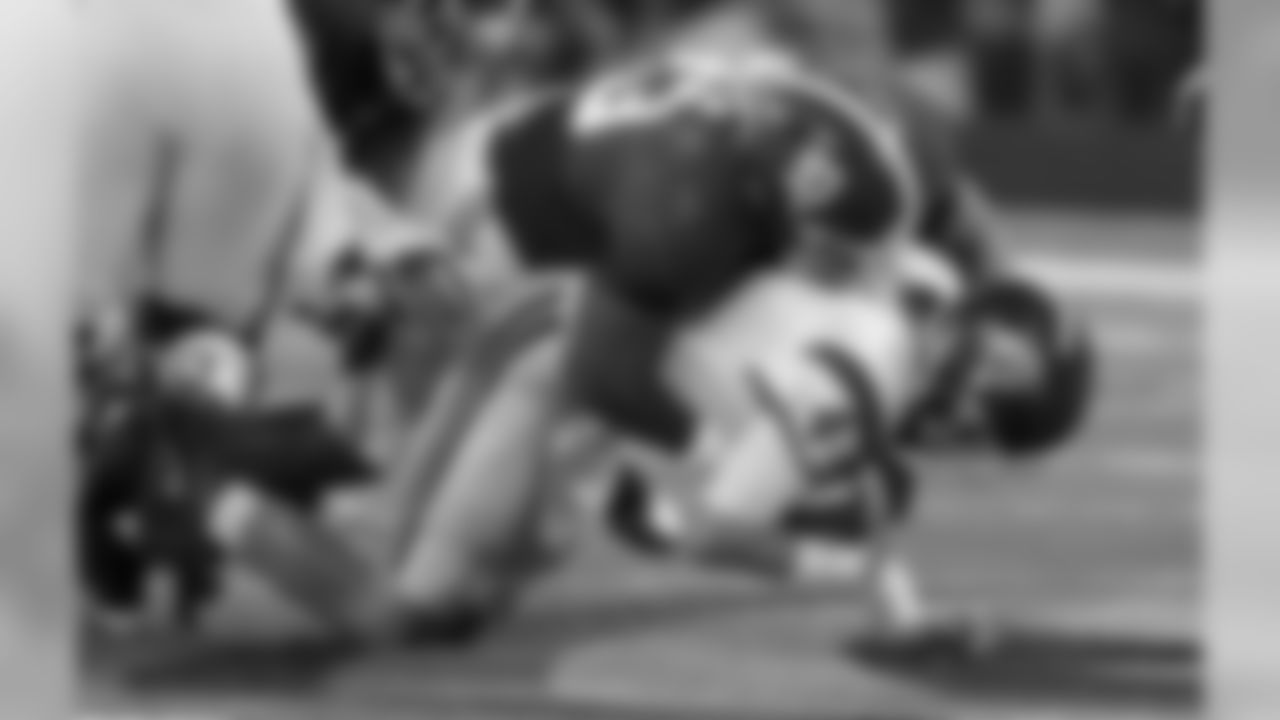 Jonathan Allen; Defensive Tackle, Alabama