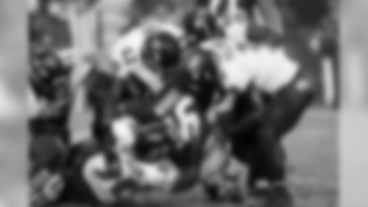 No. 5: Battle Of The Beltway. Morris rushed for 122 yards on 23 carries with a touchdown vs. Baltimore. With their fourth win in a row, the Redskins marched closer to the playoffs and recorded their first season with six 30-point games since 1996.